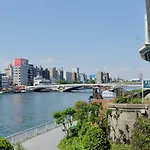 Iza Asakusa Pensión